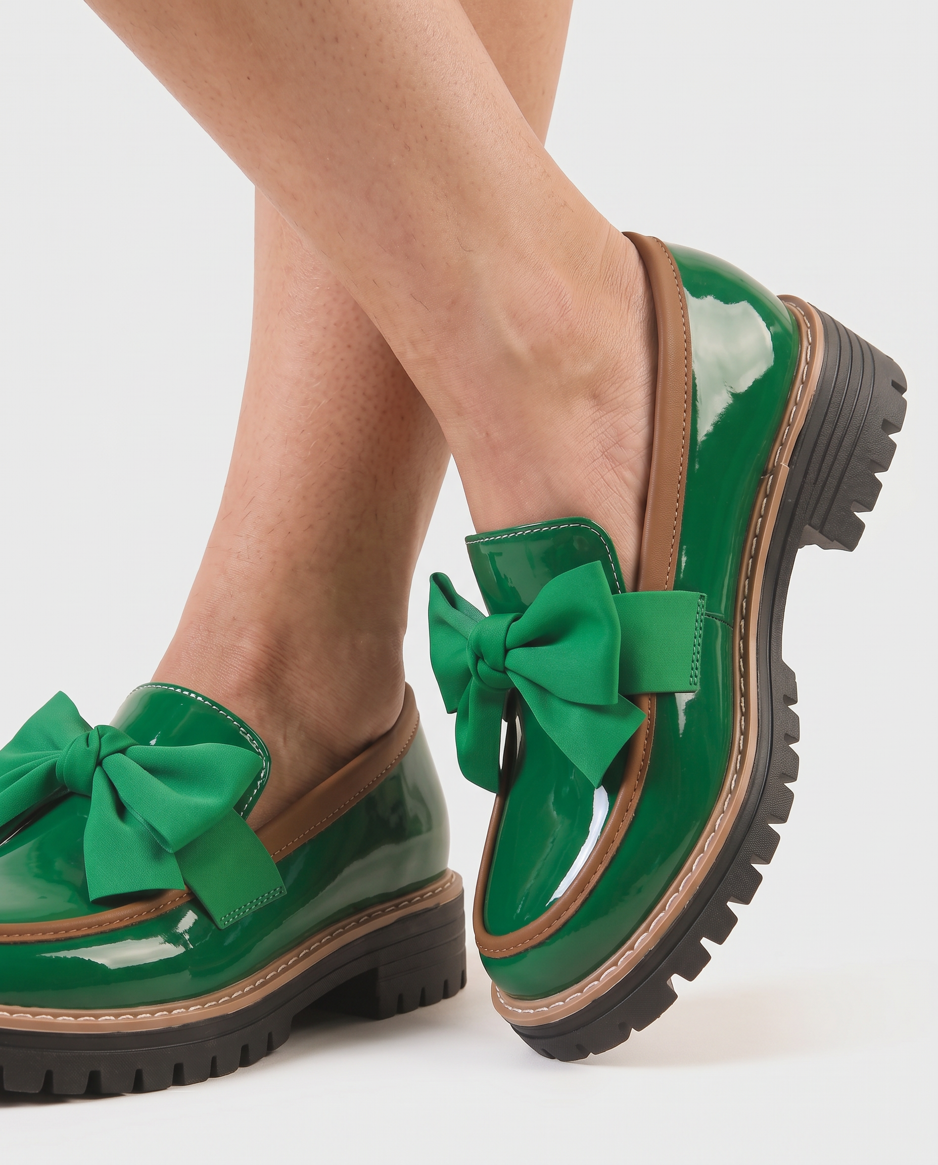 Regina | Mocasines con Lazo