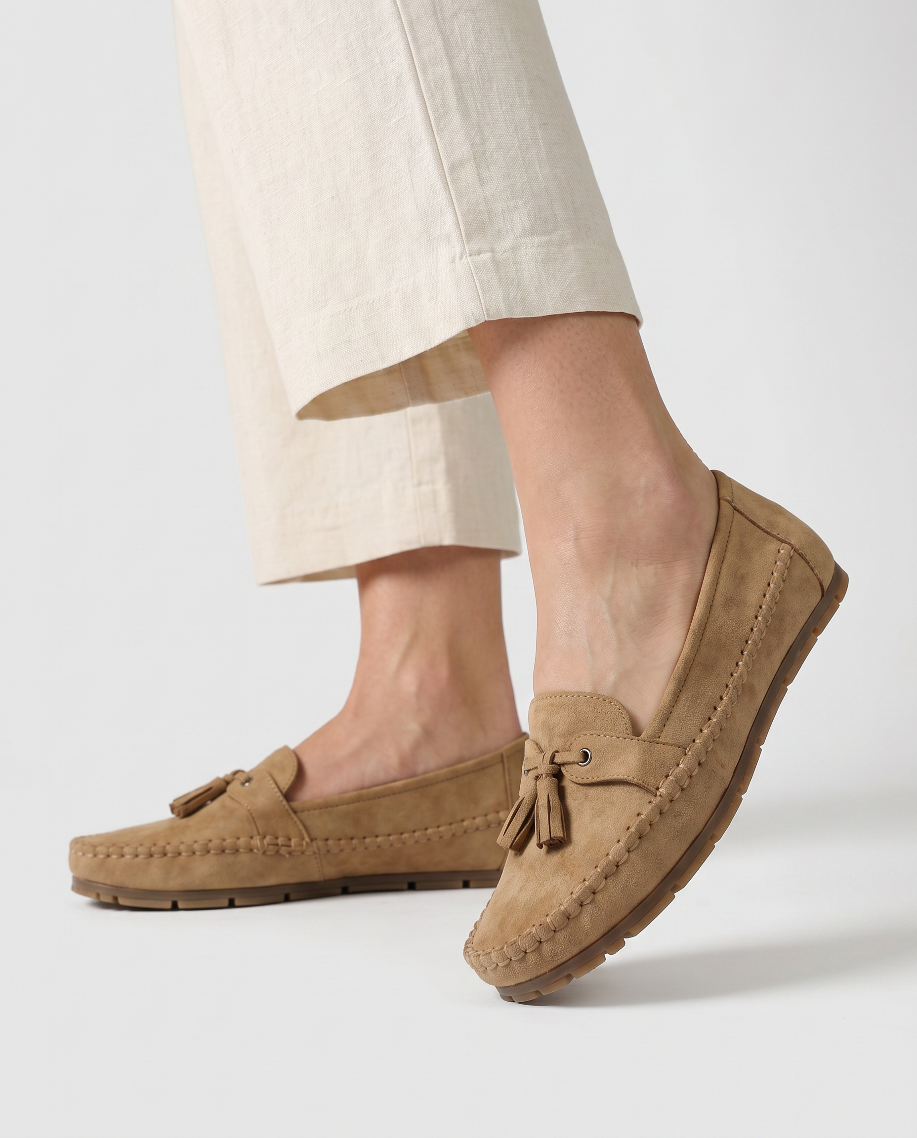 Nadine - Mocasines clásicos con detalle de borlas